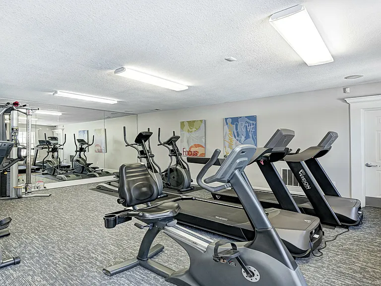 StoneBridge Luxury Apartment Homes — Photo 18