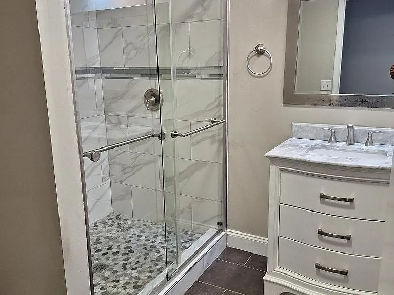909 Oak Vale — Photo 11