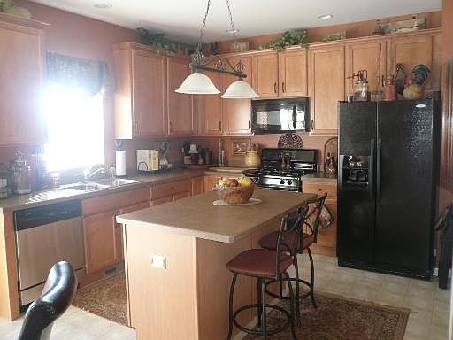 4th image of 11606 Glenn Cir