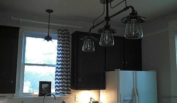 3rd image of 501 E Mulberry St
