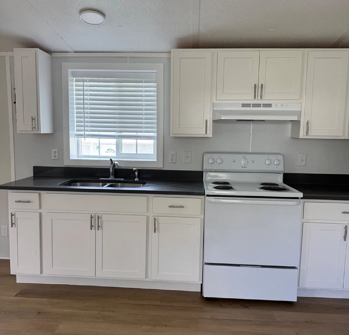 2 bed, 2.0 bath, $1,395 — Photo 2