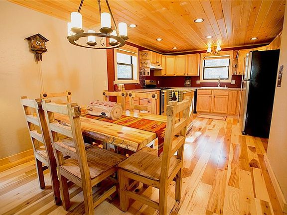 5th image of 561 Gold Pan Ln