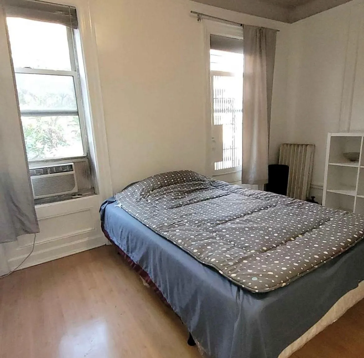4 bed, 958 sqft, $1,000 — Photo 4