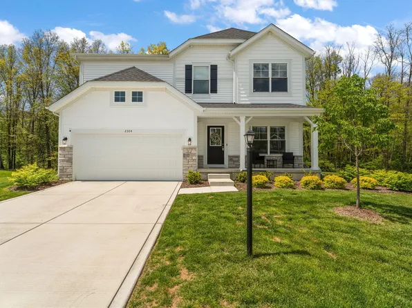 2304 Dunewood St, Portage, IN 46368
