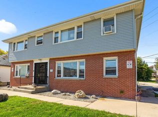 1711 S 92nd St APT 4, West Allis, WI 53214