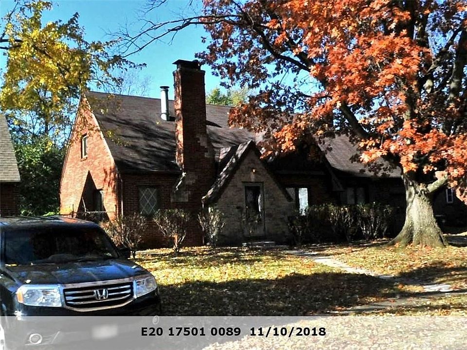 1st image of 2519-2519 Lynn Ave