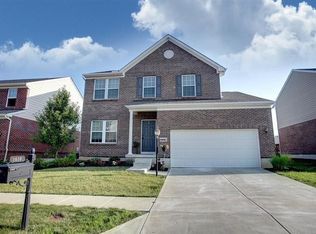 1610 N Wood Creek Dr, Centerville, OH 45458