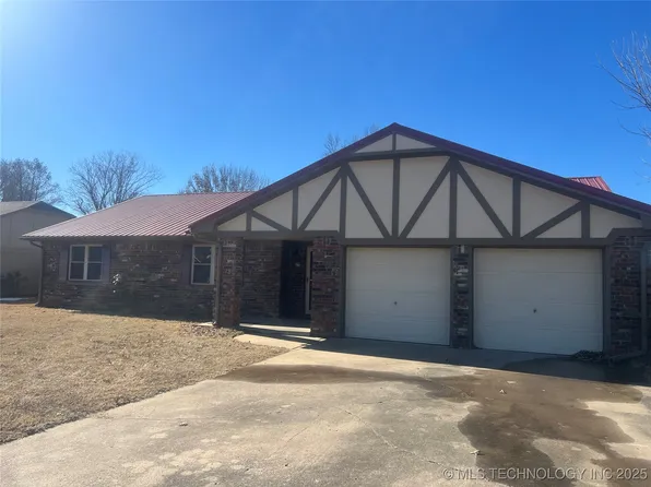 823 Belmont Rd, Muskogee, OK 74403