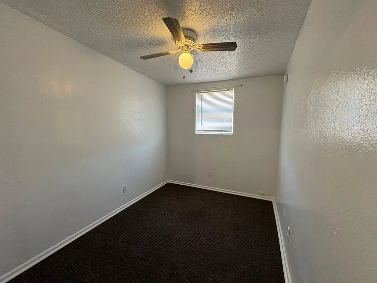 216 S Avenue I #6 — Photo 18