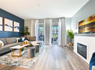 981 Hampton Cir #119, Naples, FL 34105
