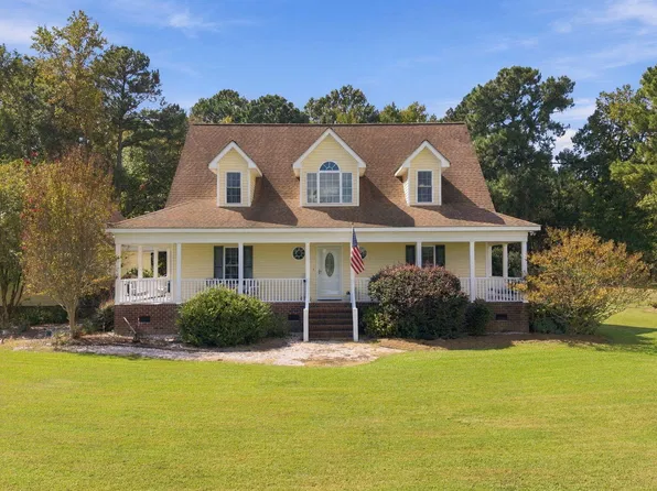 1052 N Creek Drive, Belhaven, NC 27810