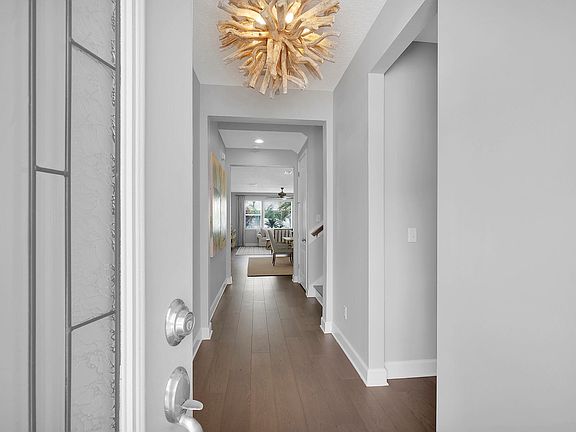 4th image of 4071 Gulfstream Dr