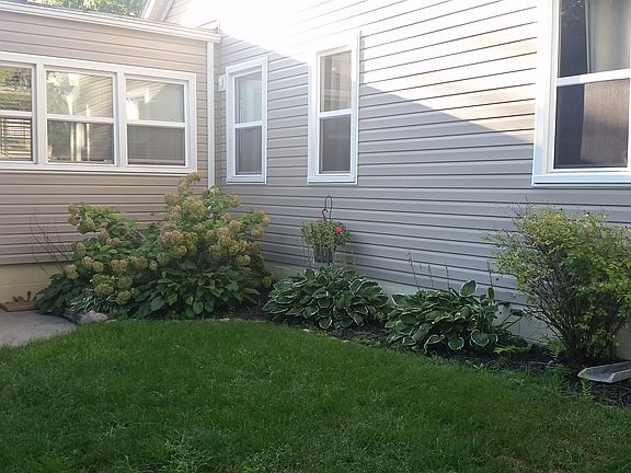 4th image of 1101 Wellesley Dr