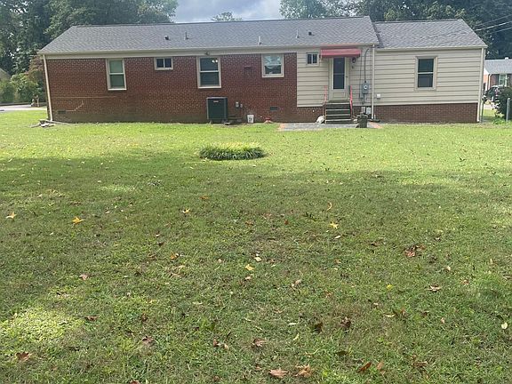 2nd image of 7988 Kenmore Dr