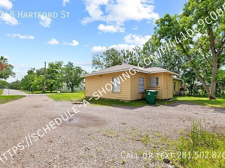 8248 Hartford St — Photo 9