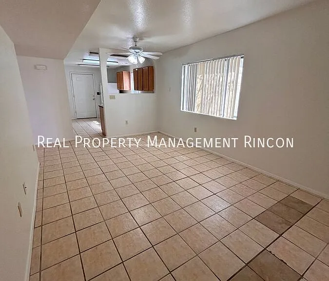 1150 N Catalina Ave #3 — Photo 2