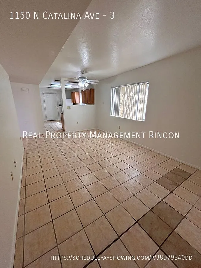Building Photo - 1150 N Catalina Ave #3