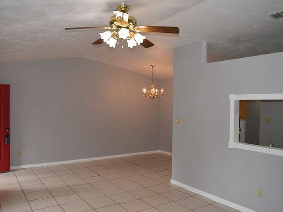 5th image of 2654 Millbank Dr #1