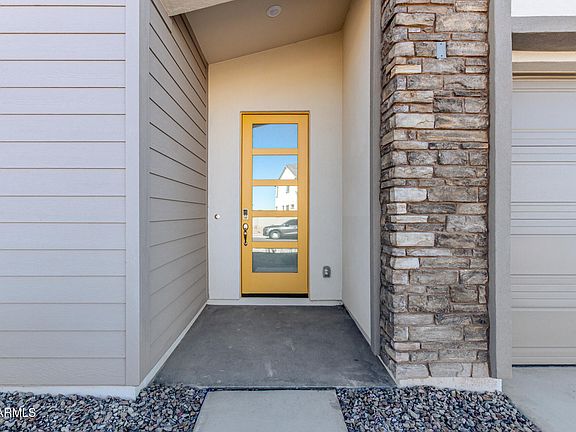 4th image of 30147 W Palo Brea Way