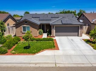 948 Millerton St, Hanford, CA 93230