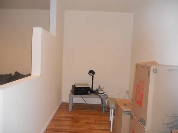 2546 East 13th Street image 1 of 8