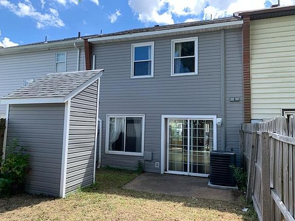 2nd image of 5320 Grand Lake Cres