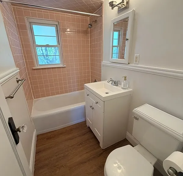 250 Glenbrook Rd #D — Photo 15