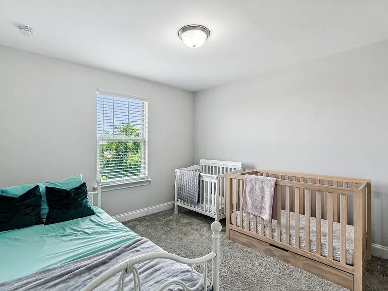 5533 Mulligan Ct — Photo 12