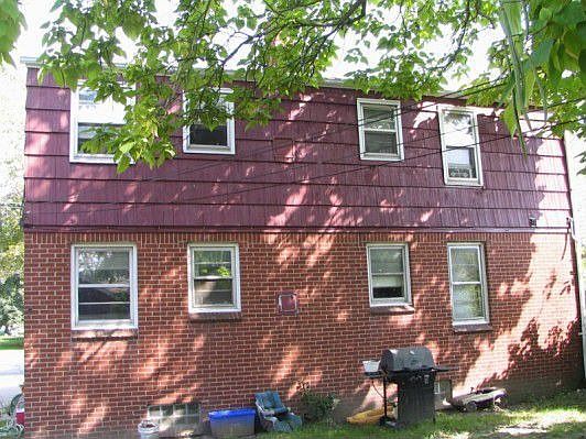 2nd image of 610 Beach Rd