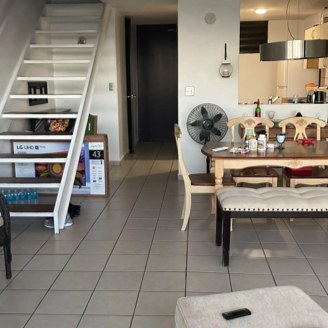 2 bed, 2000 sqft, $1,500 — Photo 2