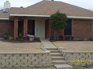 1513 Autumn Breeze Ln, Lewisville, TX 75077