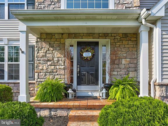 5th image of 116 Swedesford Ln