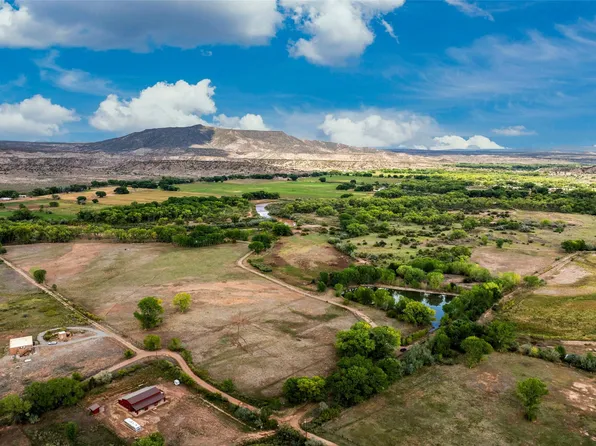 28 Pond Rancho Acequias, Abiquiu, NM 87510