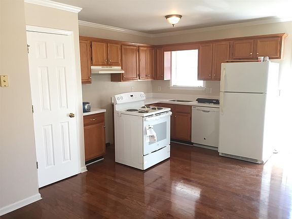 4th image of 1328 Shearron Ct