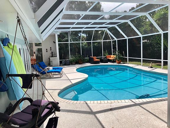 2nd image of 2482 W Paulstan Ct