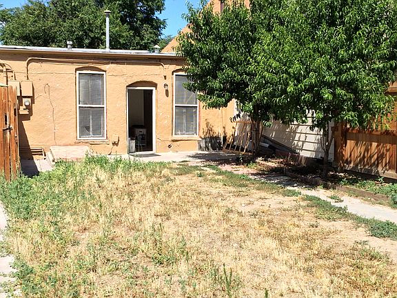 4th image of 238 Galapago St