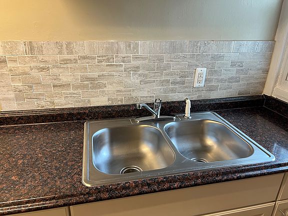 2nd image of 113 Pingree Blvd APT 2