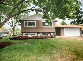 6405 SE Plum Dr, Milwaukie, OR 97222