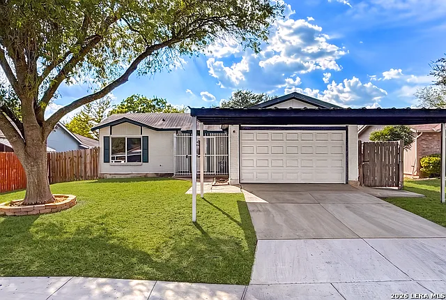 3 bed, 2.0 bath, 1192 sqft, $1,600 — Photo 1