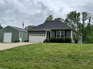 554 Pope Rd, Scottsville, KY 42164