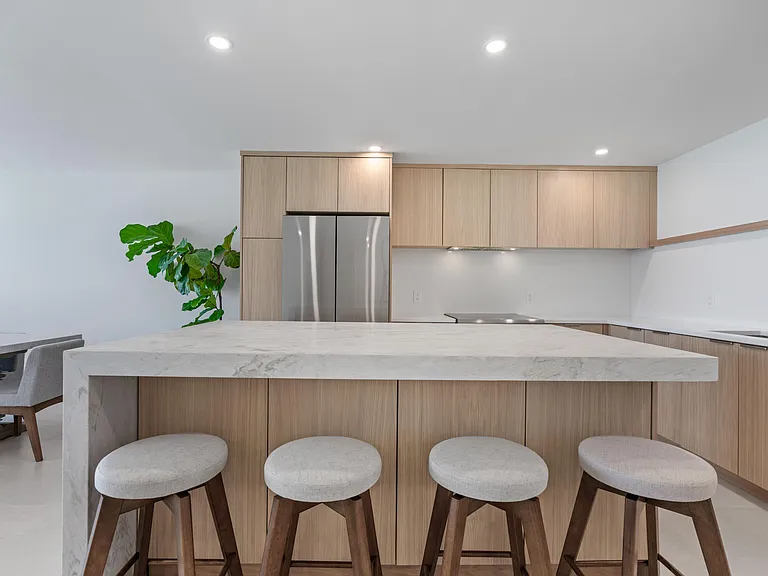 10410 S Ocean Dr #906 — Photo 9