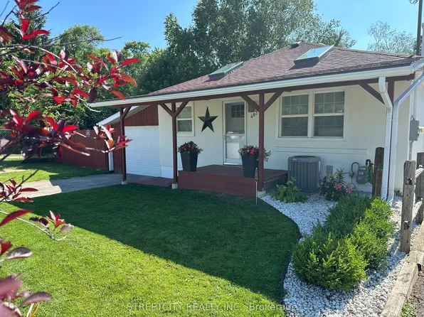 483 Clarke Rd, London, ON N5V 2C8