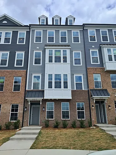602 Market Grove Dr #100 Photo 1