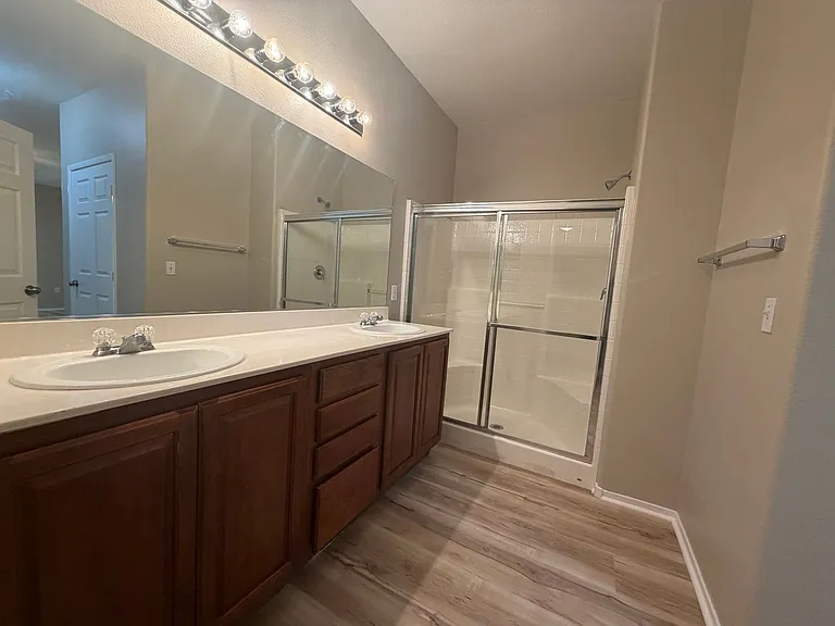 9303 Gilcrease Ave #1250 — Photo 11