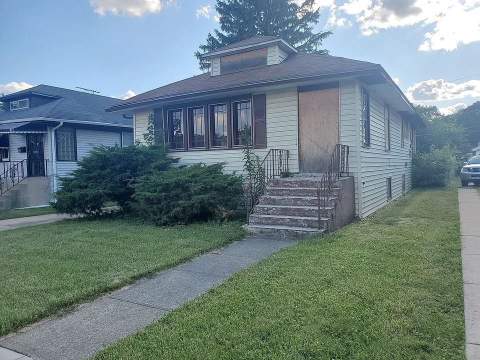 1st image of 1010 S 22nd Ave