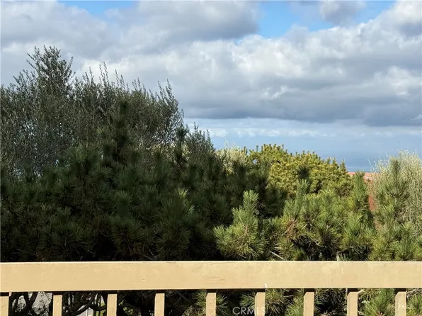 1 Cresta Verde Dr, Rolling Hills, CA 90274