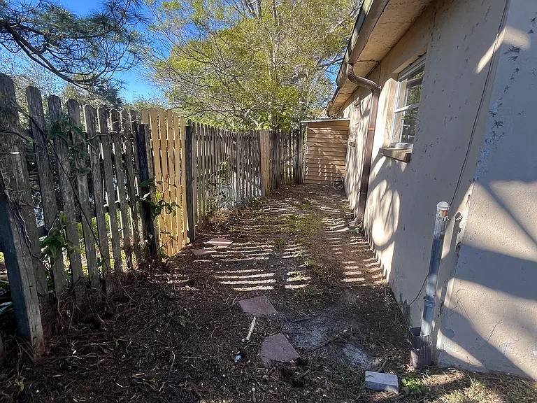 1128 W Lotus Dr — Photo 9