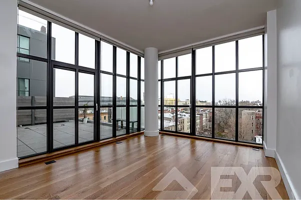 Rented by EXR | media 28