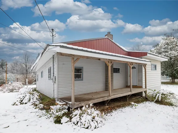 14463 Church St, Mill Village, PA 16427