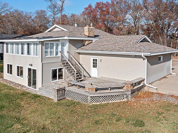 5th image of 24100 Skylark Dr NE
